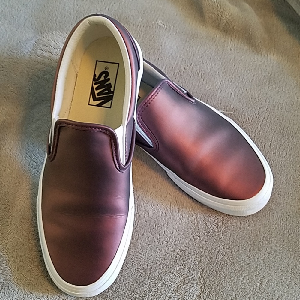 Vans red gold metallic leather shoes sz 8.5